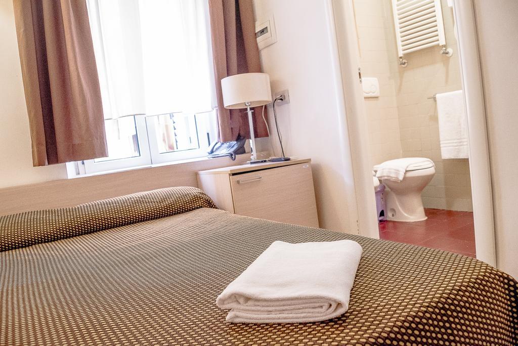 Booking House Рим Екстериор снимка