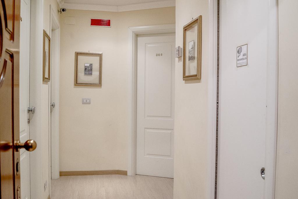 Booking House Рим Екстериор снимка