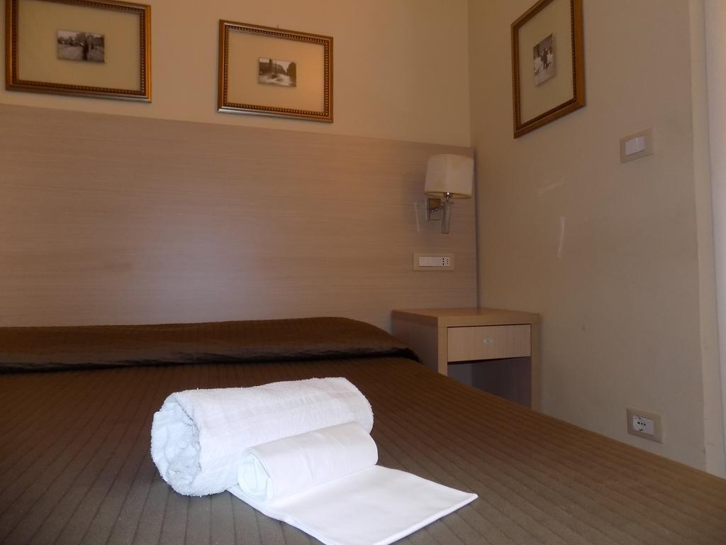 Booking House Рим Екстериор снимка