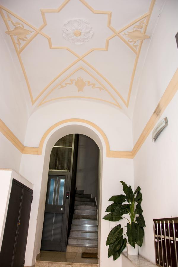 Booking House Рим Екстериор снимка