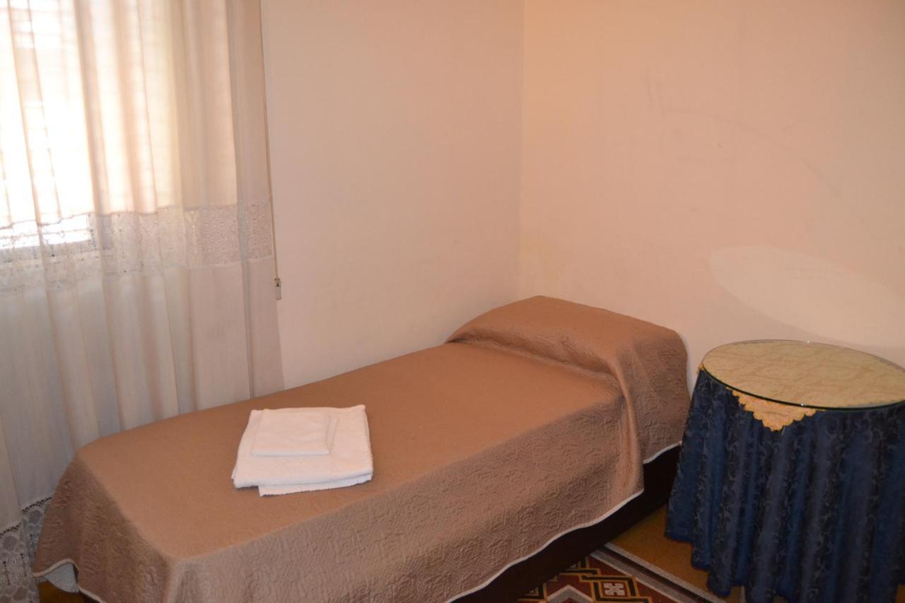 Booking House Рим Екстериор снимка