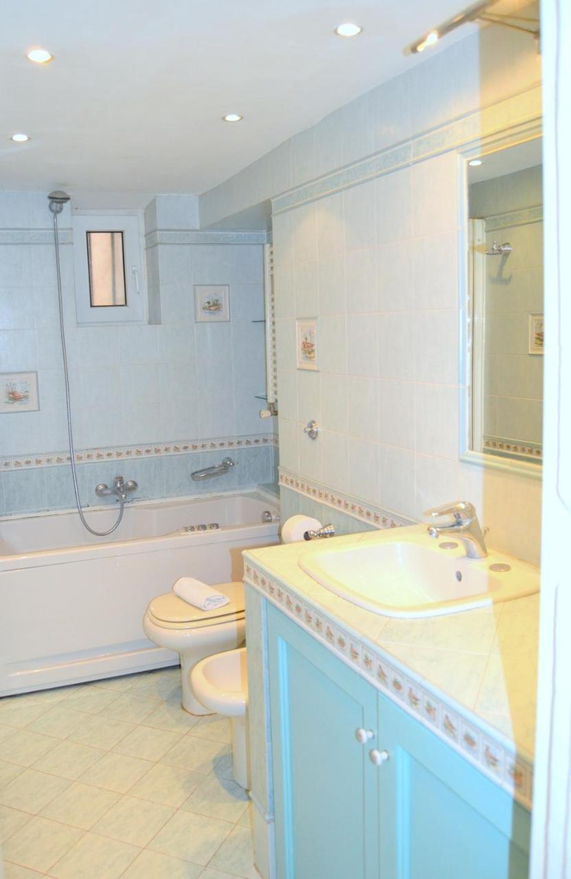 Booking House Рим Екстериор снимка